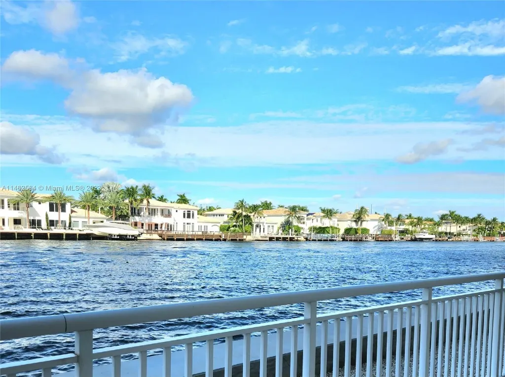1600 S Ocean Drive Hollywood FL 33019