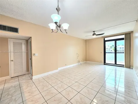 1600 S Ocean Drive Hollywood FL 33019