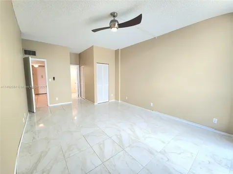 1600 S Ocean Drive Hollywood FL 33019
