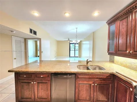 1600 S Ocean Drive Hollywood FL 33019