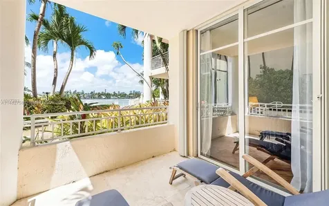 1 Century Lane Miami Beach FL 33139