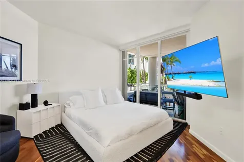 1 Century Lane Miami Beach FL 33139