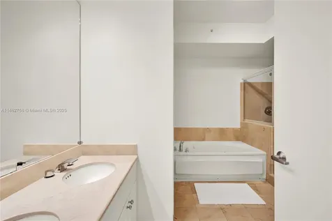 1 Century Lane Miami Beach FL 33139