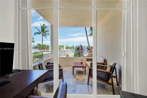 1 Century Lane Miami Beach FL 33139