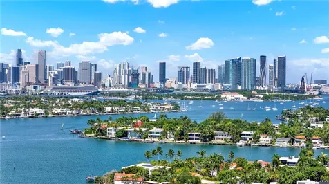 1 Century Lane Miami Beach FL 33139
