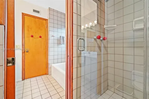 2345 NE 213th Terrace Miami FL 33180