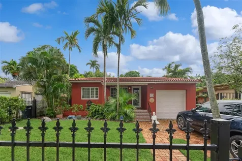 4270 SW 14th Street Miami FL 33134