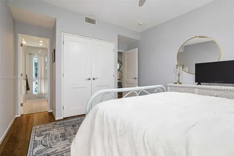 10650 SW 68th Avenue Pinecrest FL 33156
