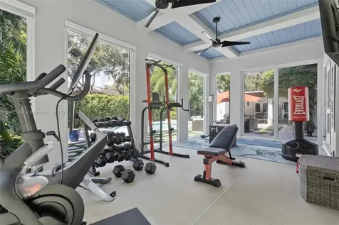 10650 SW 68th Avenue Pinecrest FL 33156