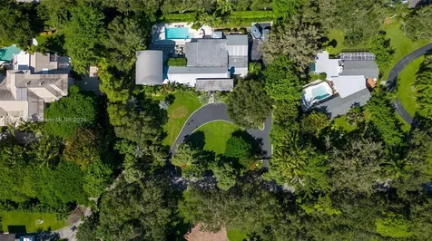 10650 SW 68th Avenue Pinecrest FL 33156