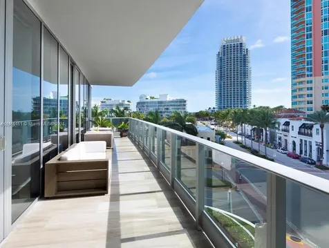 801 S Pointe Drive Miami Beach FL 33139