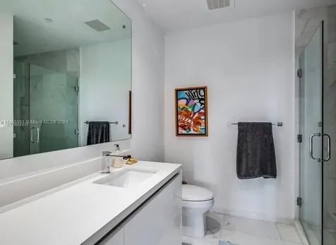 801 S Pointe Drive Miami Beach FL 33139