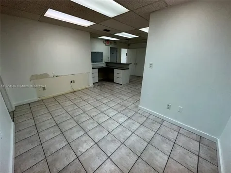 4505 W Flagler Street Miami FL 33134
