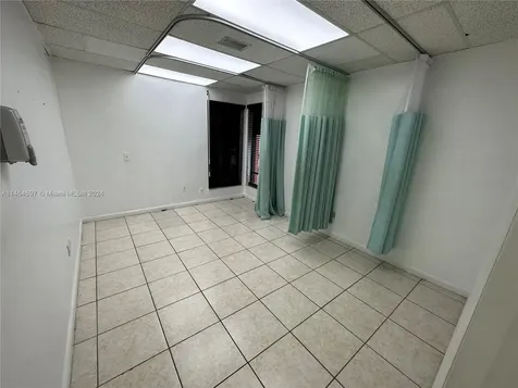 4505 W Flagler Street Miami FL 33134