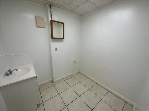 4505 W Flagler Street Miami FL 33134