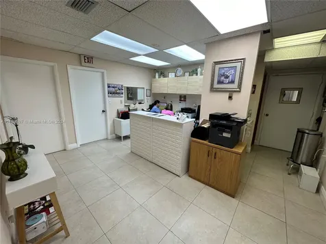 4505 W Flagler Street Miami FL 33134