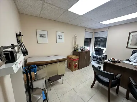4505 W Flagler Street Miami FL 33134