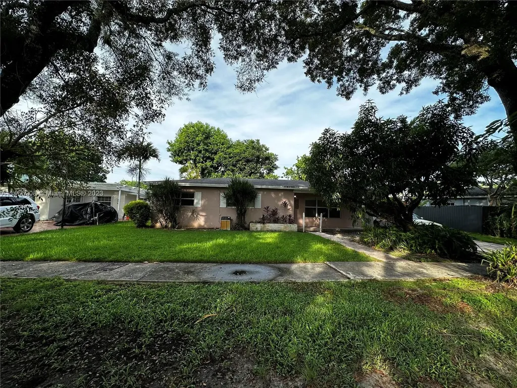 8220 SW 62nd Court South Miami FL 33143
