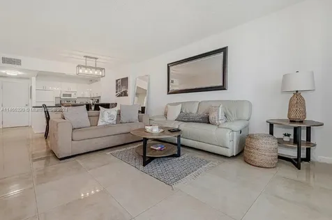 2301 Collins Avenue Miami Beach FL 33139