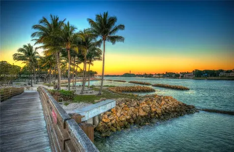 300 Ocean Trail Way Jupiter FL 33477