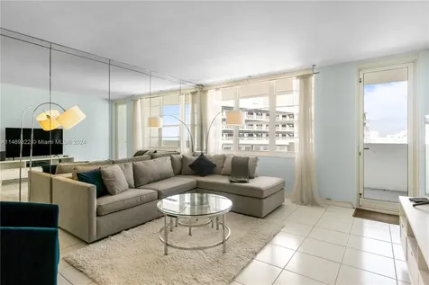 100 Lincoln Road Miami Beach FL 33139