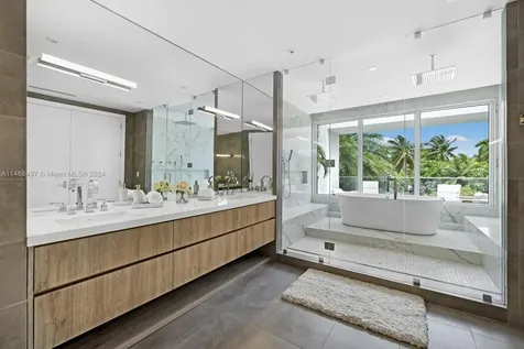 867 NE 76th Street Miami FL 33138