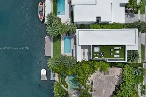 867 NE 76th Street Miami FL 33138