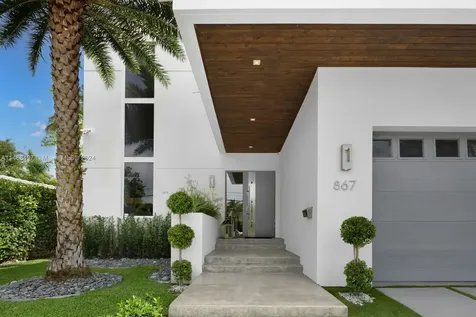 867 NE 76th Street Miami FL 33138