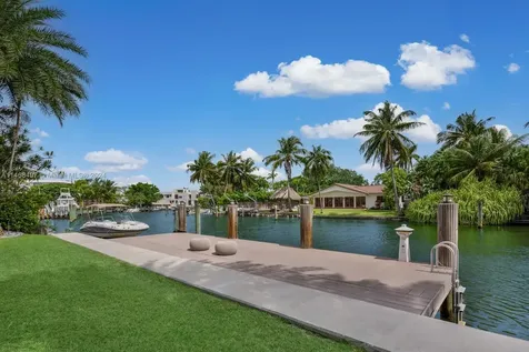 867 NE 76th Street Miami FL 33138