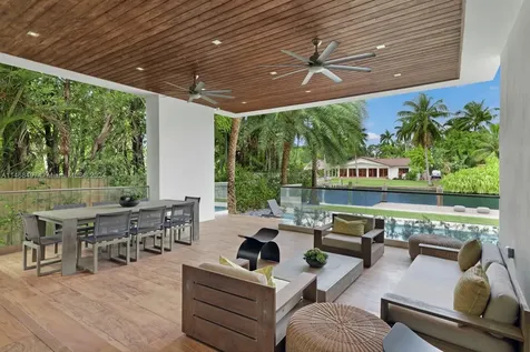 867 NE 76th Street Miami FL 33138