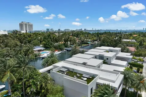 867 NE 76th Street Miami FL 33138