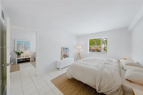1033 Lenox Avenue Miami Beach FL 33139