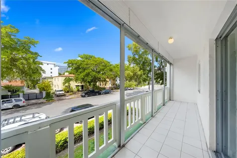1033 Lenox Avenue Miami Beach FL 33139