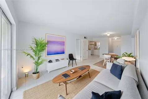 1033 Lenox Avenue Miami Beach FL 33139