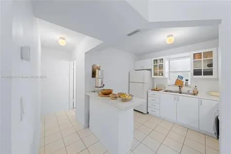 1033 Lenox Avenue Miami Beach FL 33139