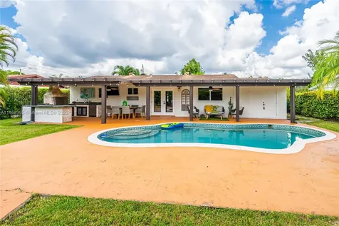 5701 SW 109th Avenue Miami FL 33173