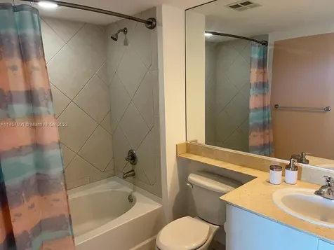 325 S Biscayne Boulevard Miami FL 33131