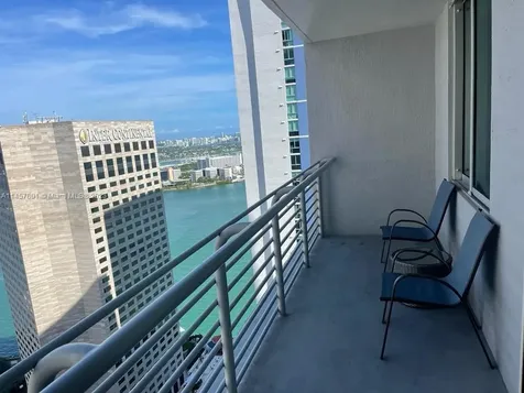 325 S Biscayne Boulevard Miami FL 33131