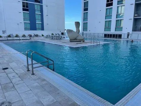 325 S Biscayne Boulevard Miami FL 33131
