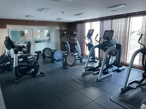 325 S Biscayne Boulevard Miami FL 33131