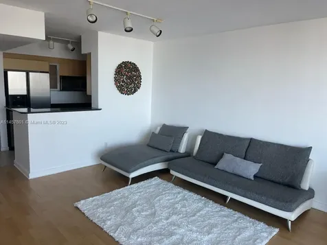 325 S Biscayne Boulevard Miami FL 33131