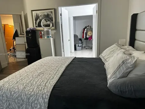 19195 Mystic Pointe Drive Aventura FL 33180