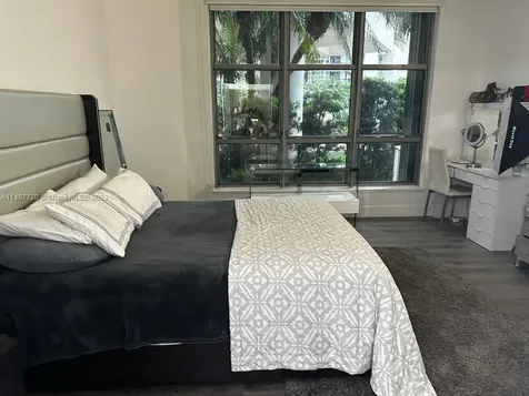 19195 Mystic Pointe Drive Aventura FL 33180