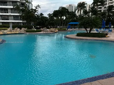 19195 Mystic Pointe Drive Aventura FL 33180