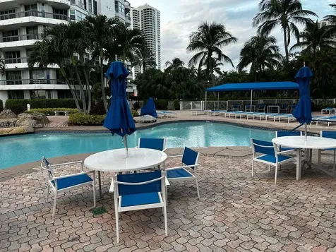 19195 Mystic Pointe Drive Aventura FL 33180
