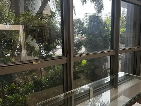 19195 Mystic Pointe Drive Aventura FL 33180