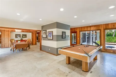 2350 NE 213th Terrace Miami FL 33180