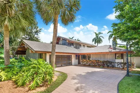 2350 NE 213th Terrace Miami FL 33180