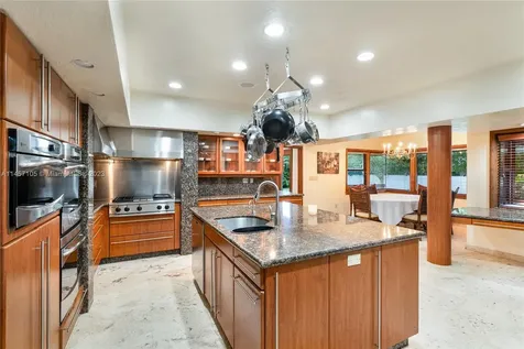 2350 NE 213th Terrace Miami FL 33180