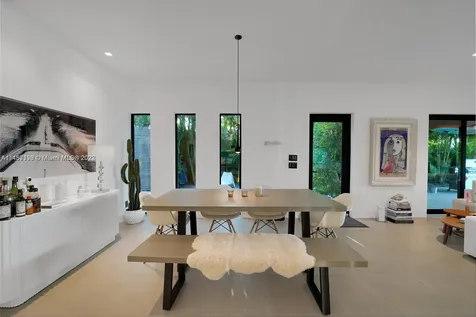 811 86th Street Miami Beach FL 33141